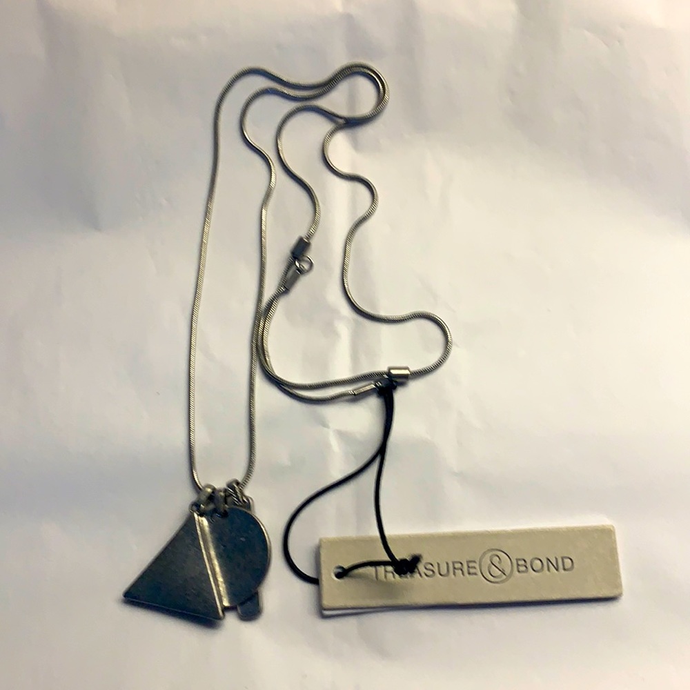 NWT Treasure and Bond adjustable necklace